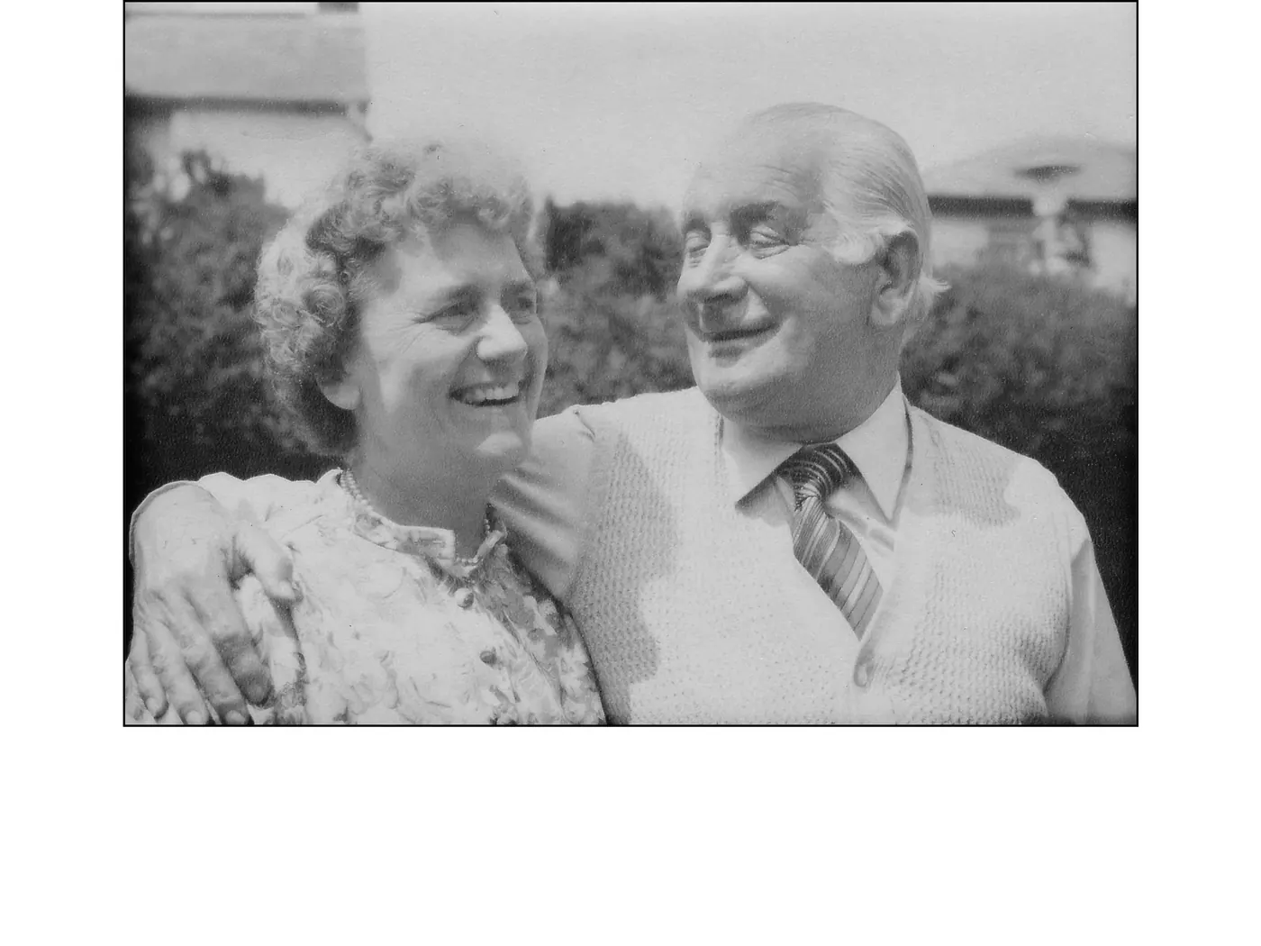Faded & Discoloured Photos example after restoration